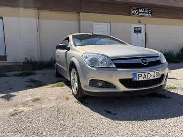 Twin Top 1.9 CDTI Cosmo