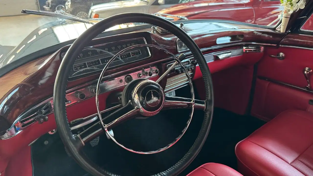 Mercedes-Benz 220 S Coupe mit Schiebedach und Garantie*, foto 7