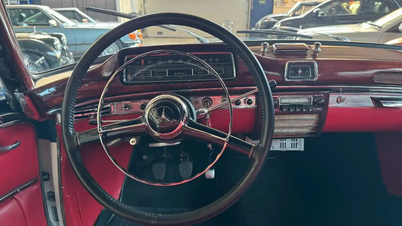Mercedes-Benz 220 S Coupe mit Schiebedach und Garantie*, foto 8