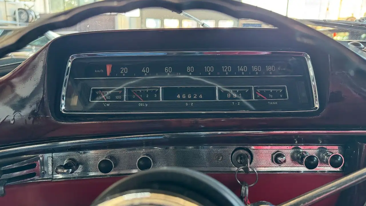 Mercedes-Benz 220 S Coupe mit Schiebedach und Garantie*, foto 9