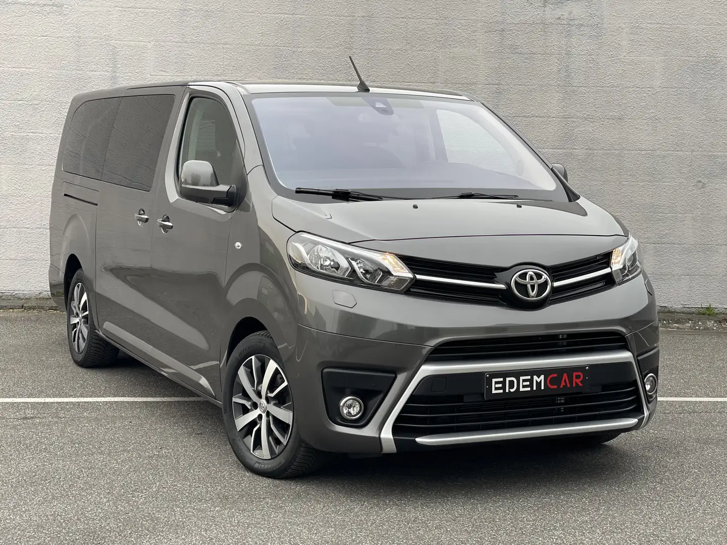 Toyota Proace Verso 2.0 D-4D Long MPV S Dubbel Cabine Gris - 2