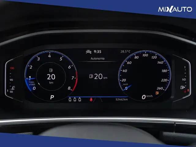 Volkswagen T-Roc view 15