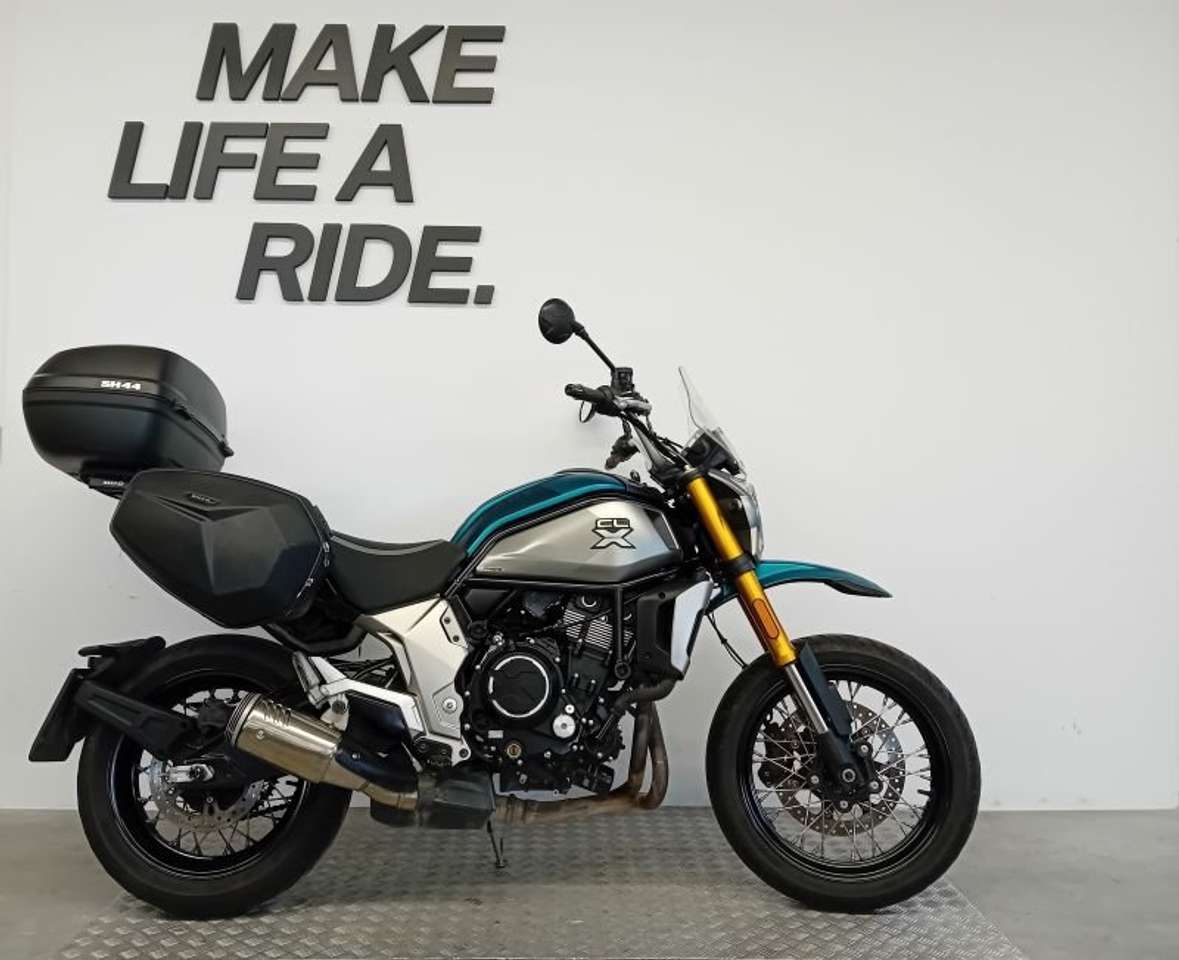 CFMOTO 700 CL-X ADVENTURE