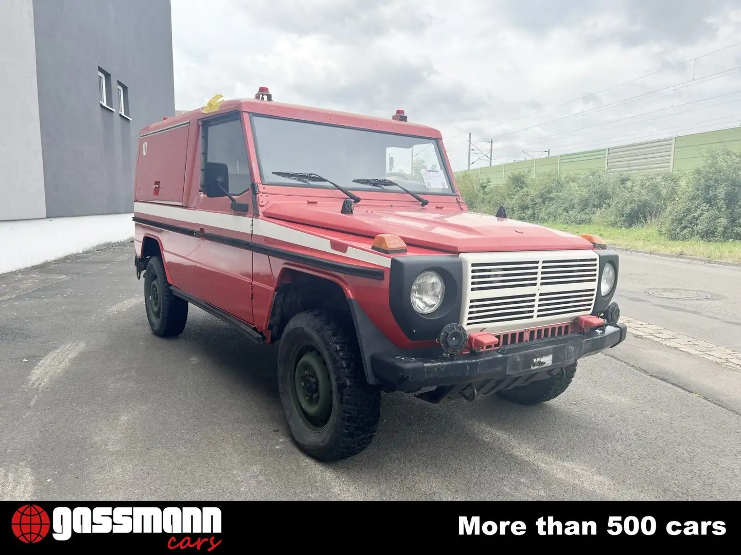 Mercedes-Benz 250 GD 4x4, Feuerwehr Červená - 2