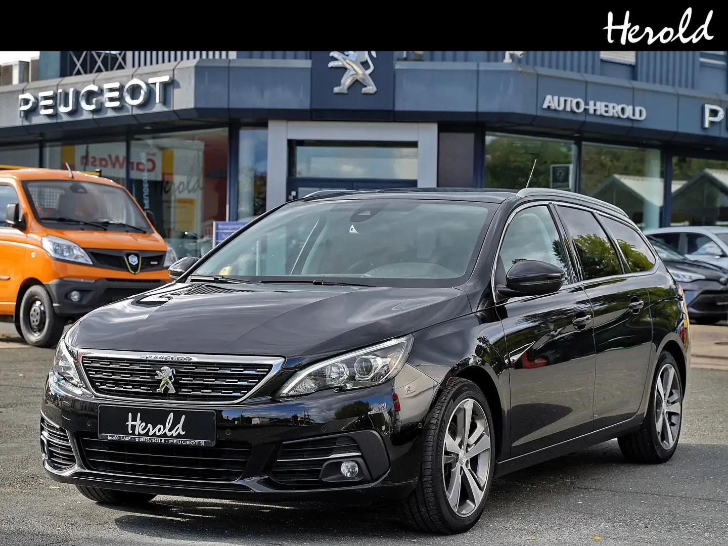 Peugeot 308 SW Allure*Navi,Glasdach,Komfortp.* Schwarz - 2