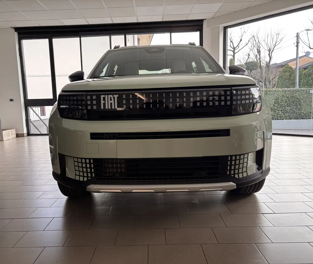 Fiat Grande Panda Grande Panda 1.2 hybrid La Prima 110cv edct Grün - 1