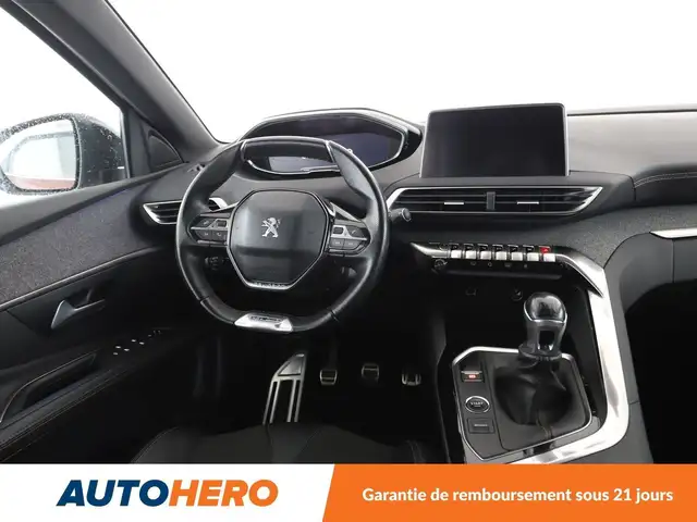 Peugeot 3008 view 13