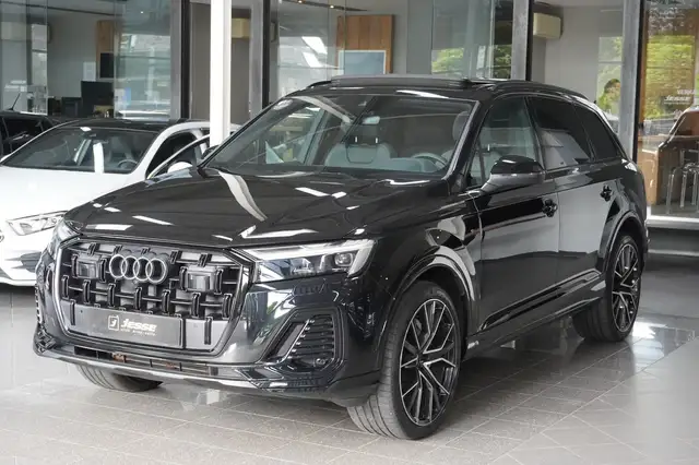 Audi Q7 50TDI quattro S-Line Plus Matrix Pano 7-Sitzer 22'