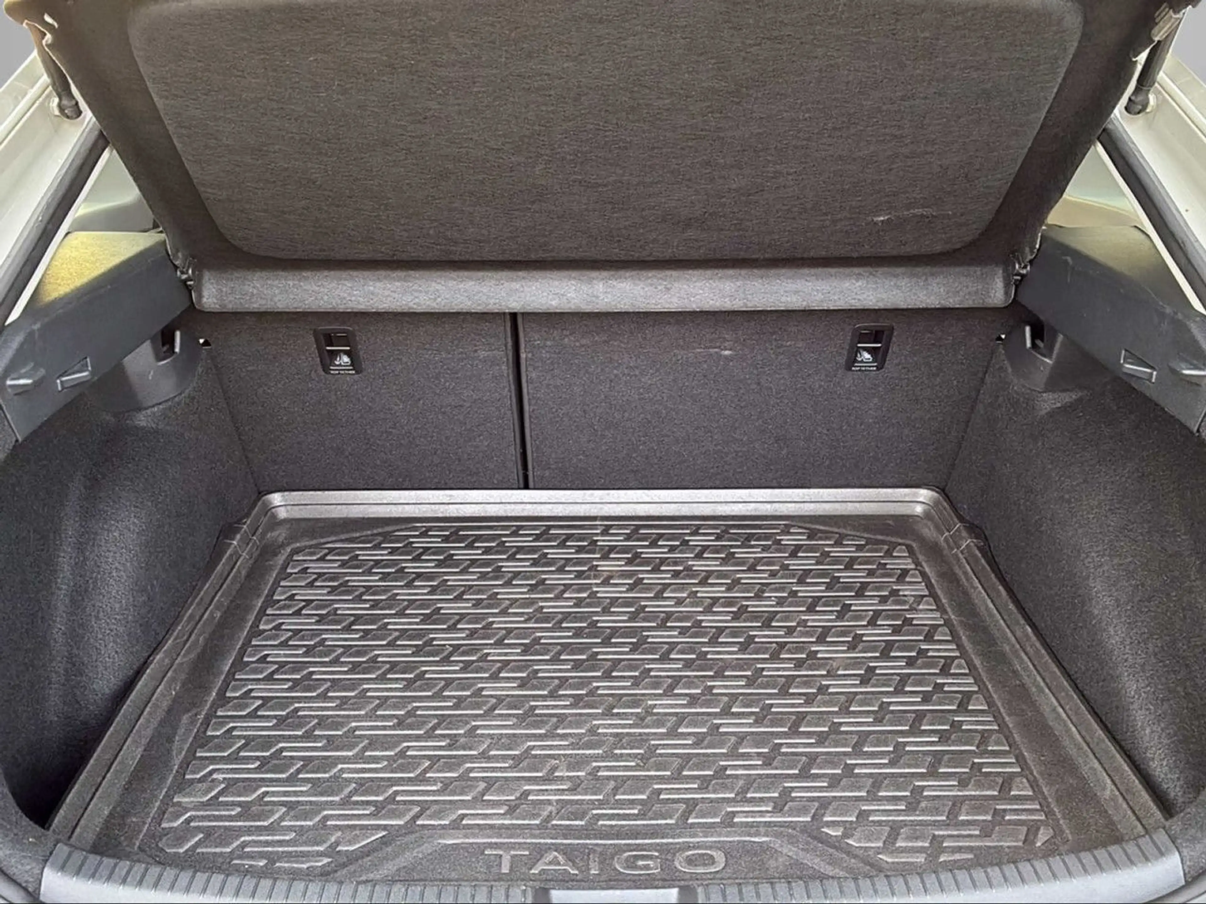 Volkswagen Taigo 1.0 TSI MOVE APP+LED+SHZ+KLIMA Bluetooth — photo 14