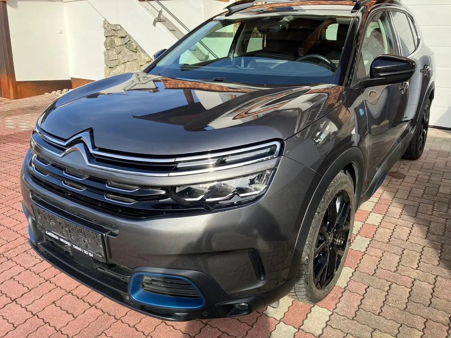 Citroen C5 Aircross Shine Hybrid 225 e-EAT8, Grau - 2