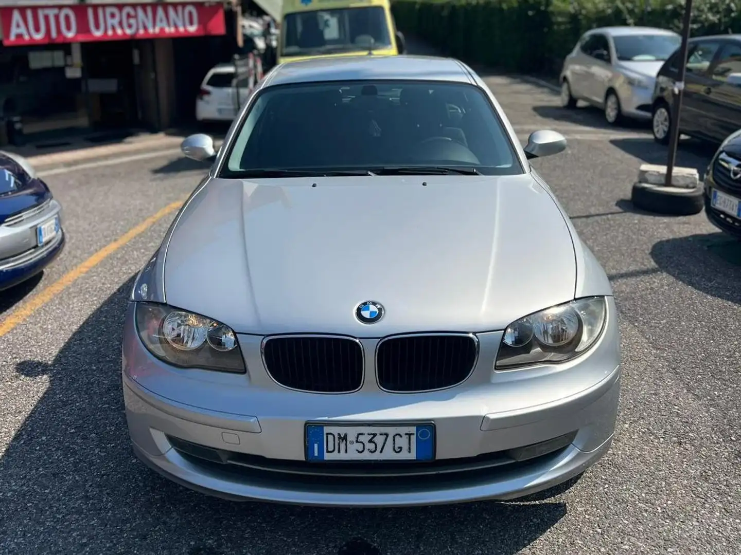 BMW 118 Serie 118d 5p 2.0 Futura 143cv Argento - 2