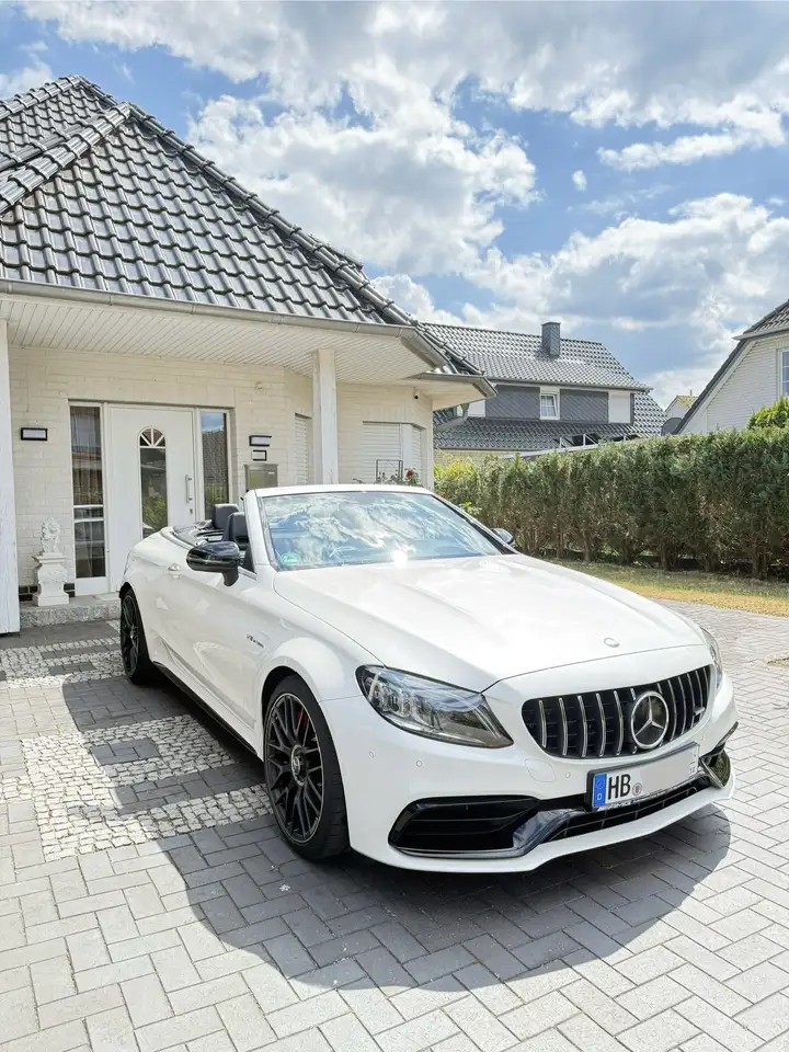 Mercedes-Benz C 63 AMG