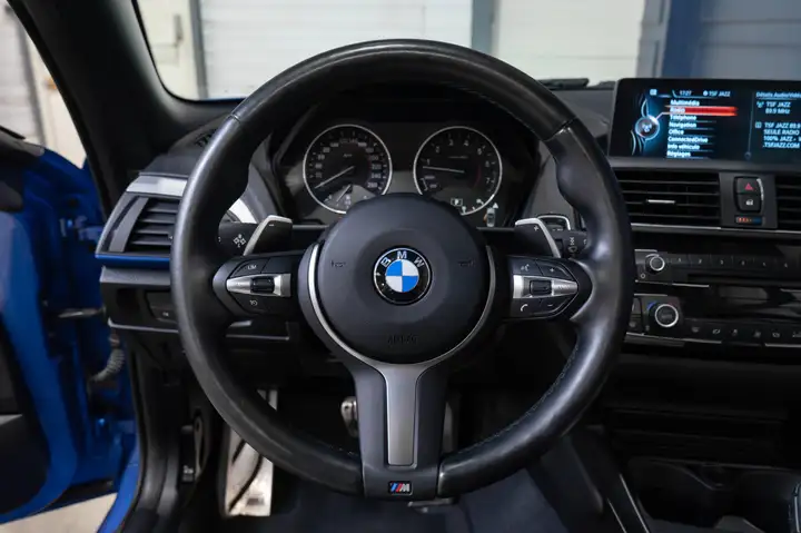 BMW 235 M235I cabriolet — photo 25