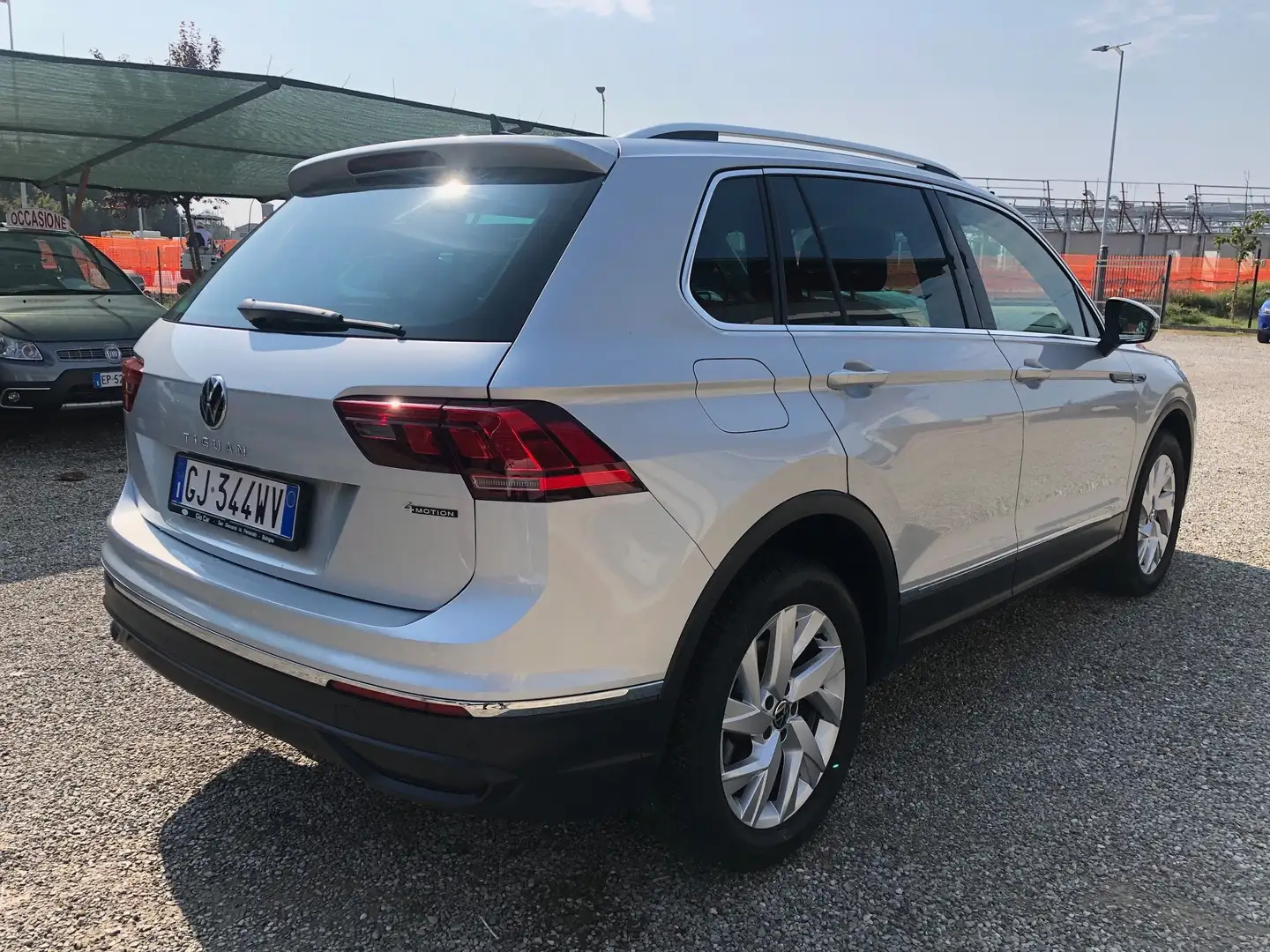 Volkswagen Tiguan 2.0 tdi Life 4motion 150cv dsg TAGLIANDI REGOLARI Zilver - 2