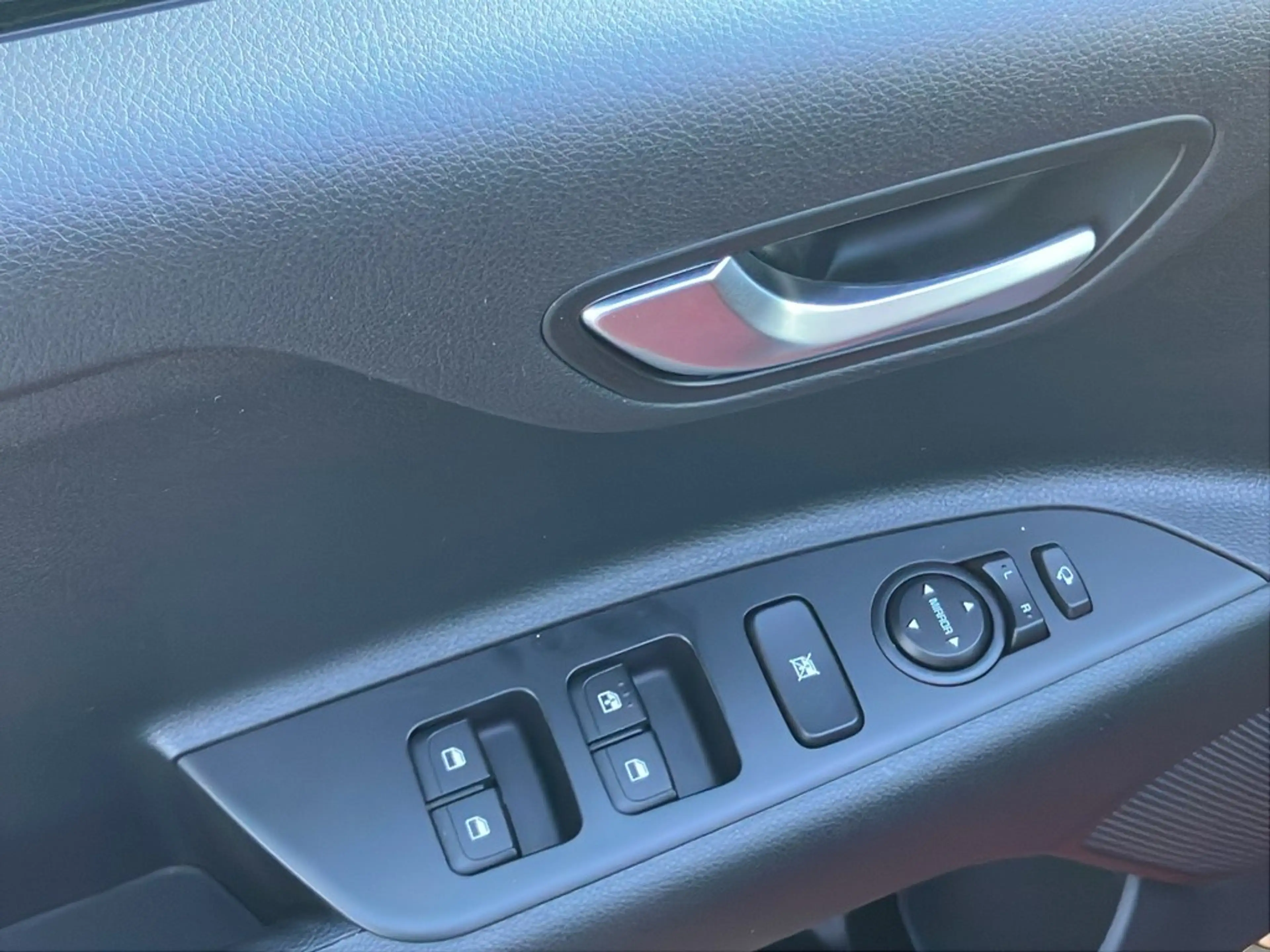 Kia Rio 1.0 T-GDI — photo 10