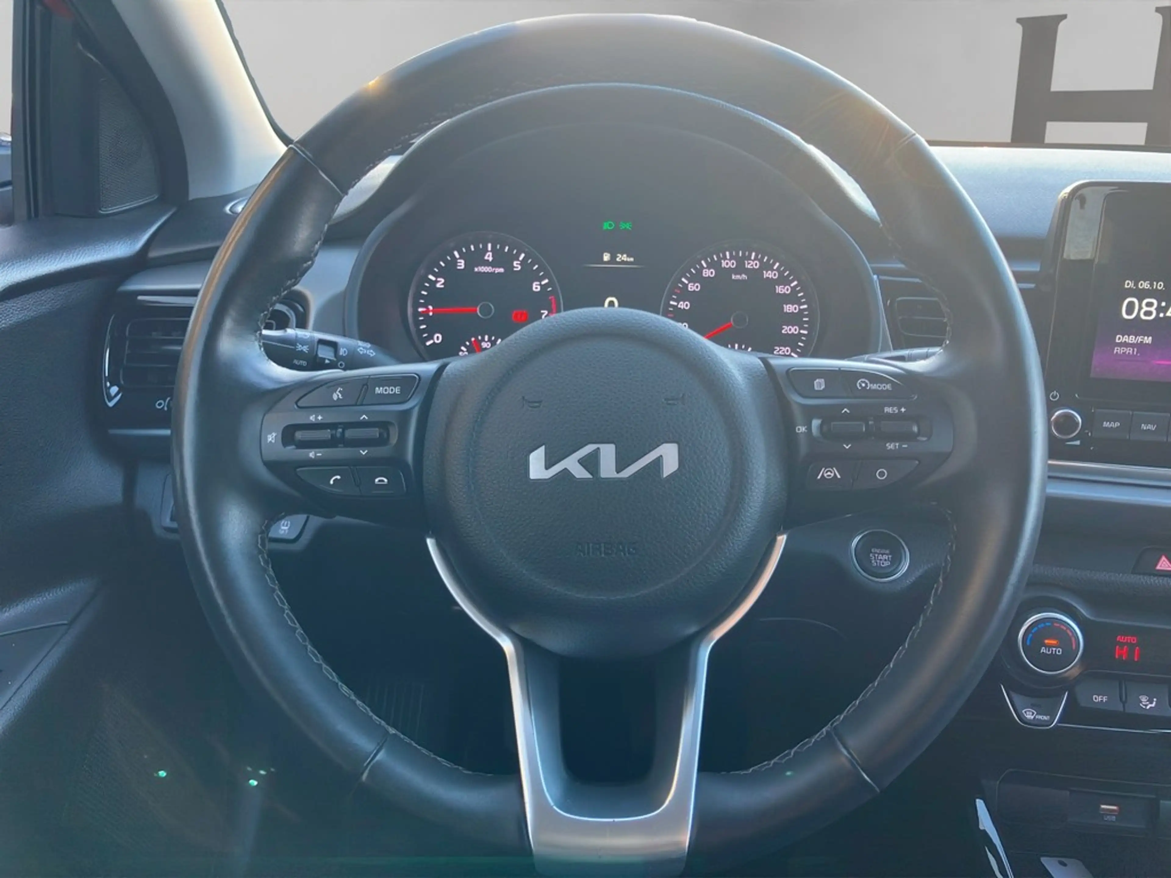 Kia Rio 1.0 T-GDI — photo 12