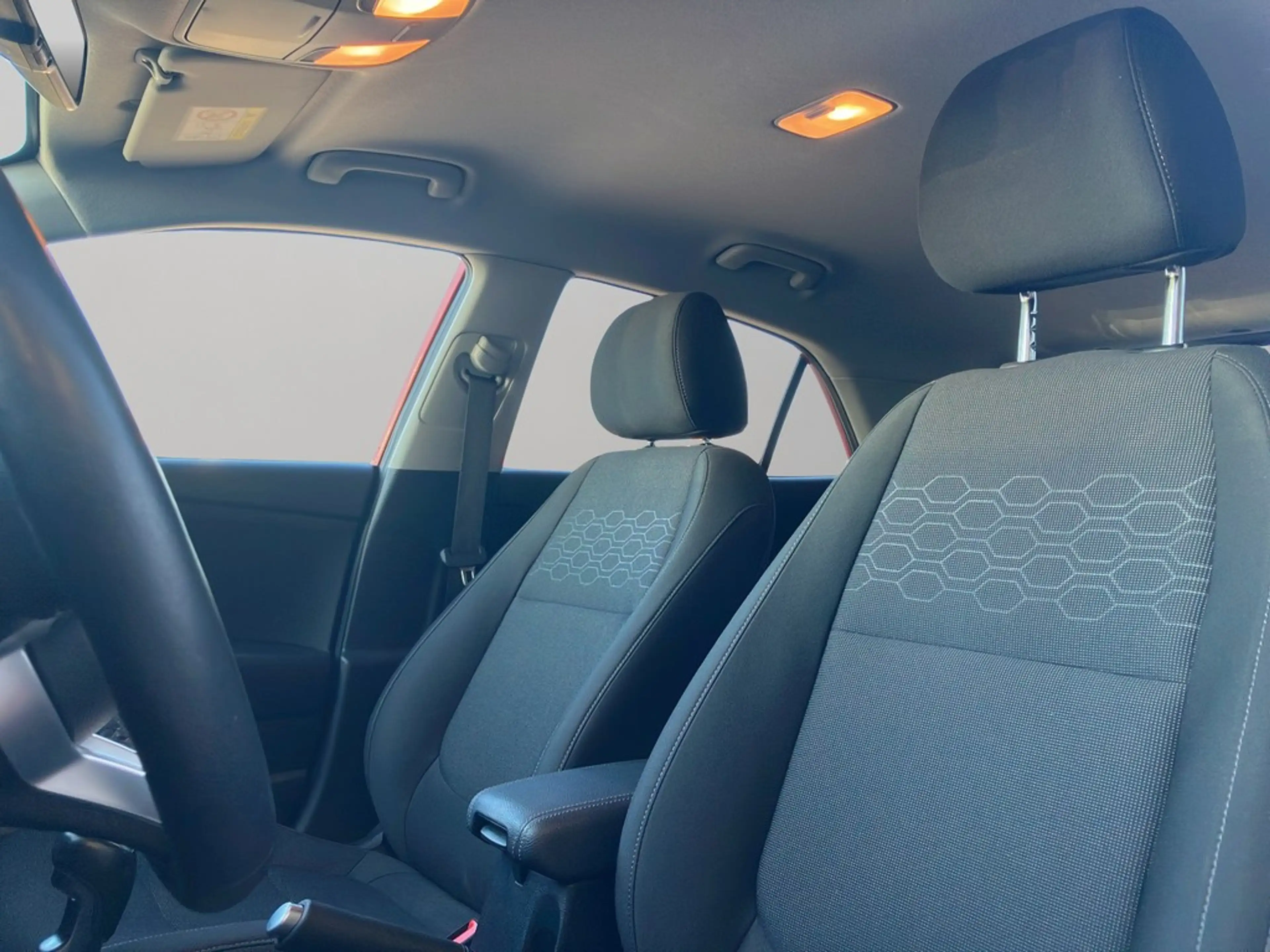 Kia Rio 1.0 T-GDI — photo 11