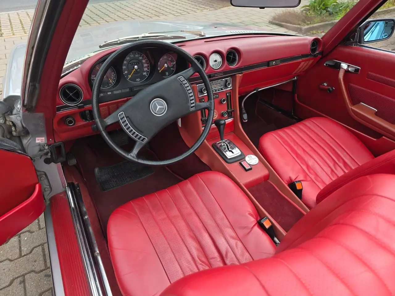 Mercedes-Benz SL 350 107 in gep. Zustand, foto 9