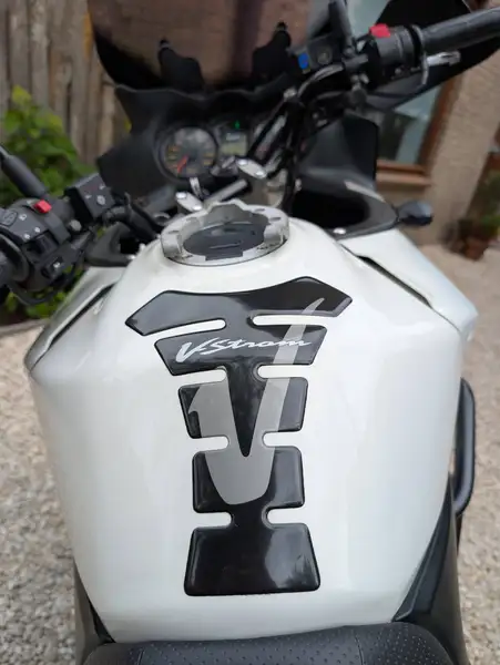 Suzuki V-STROM 650 - foto 6