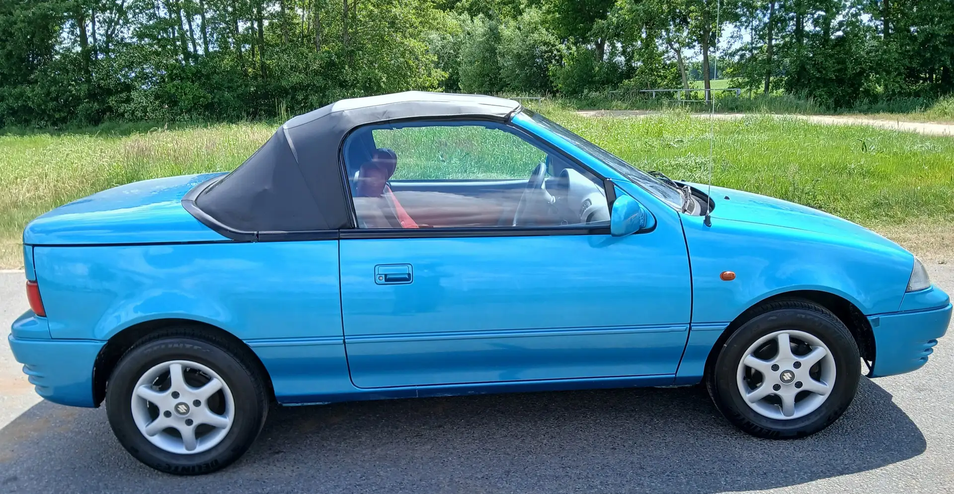 Suzuki Swift Swift 1.3 Spirit Azul - 2