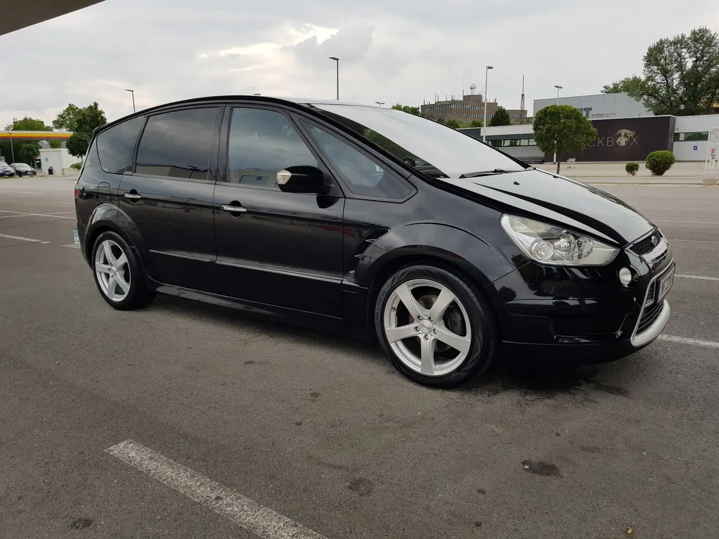 Ford S-Max Titanium 2,0 TDCi DPF Aut. Schwarz - 1
