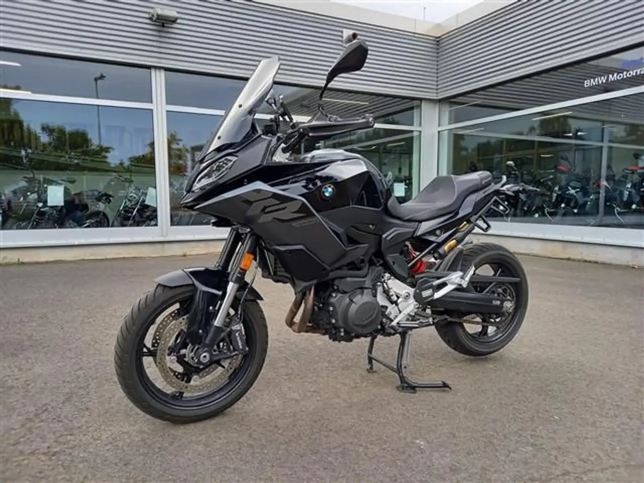 BMW F 900 XR