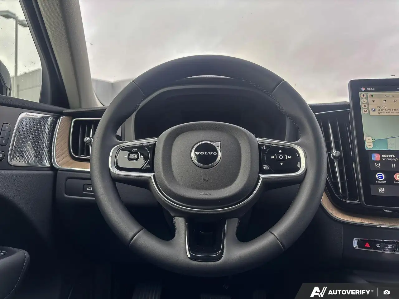 Volvo XC60 снимка Volvo XC60