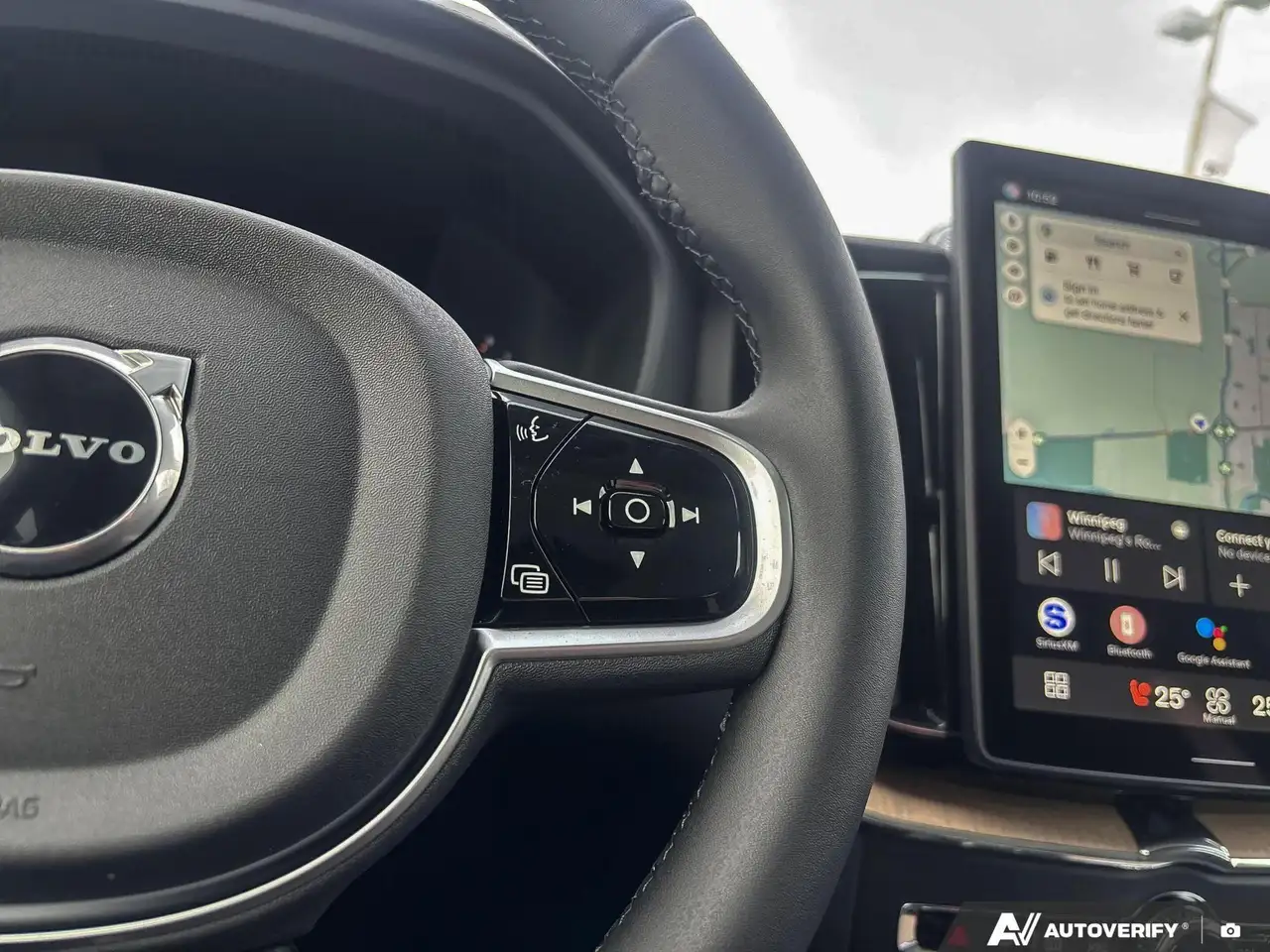 Volvo XC60 снимка Volvo XC60