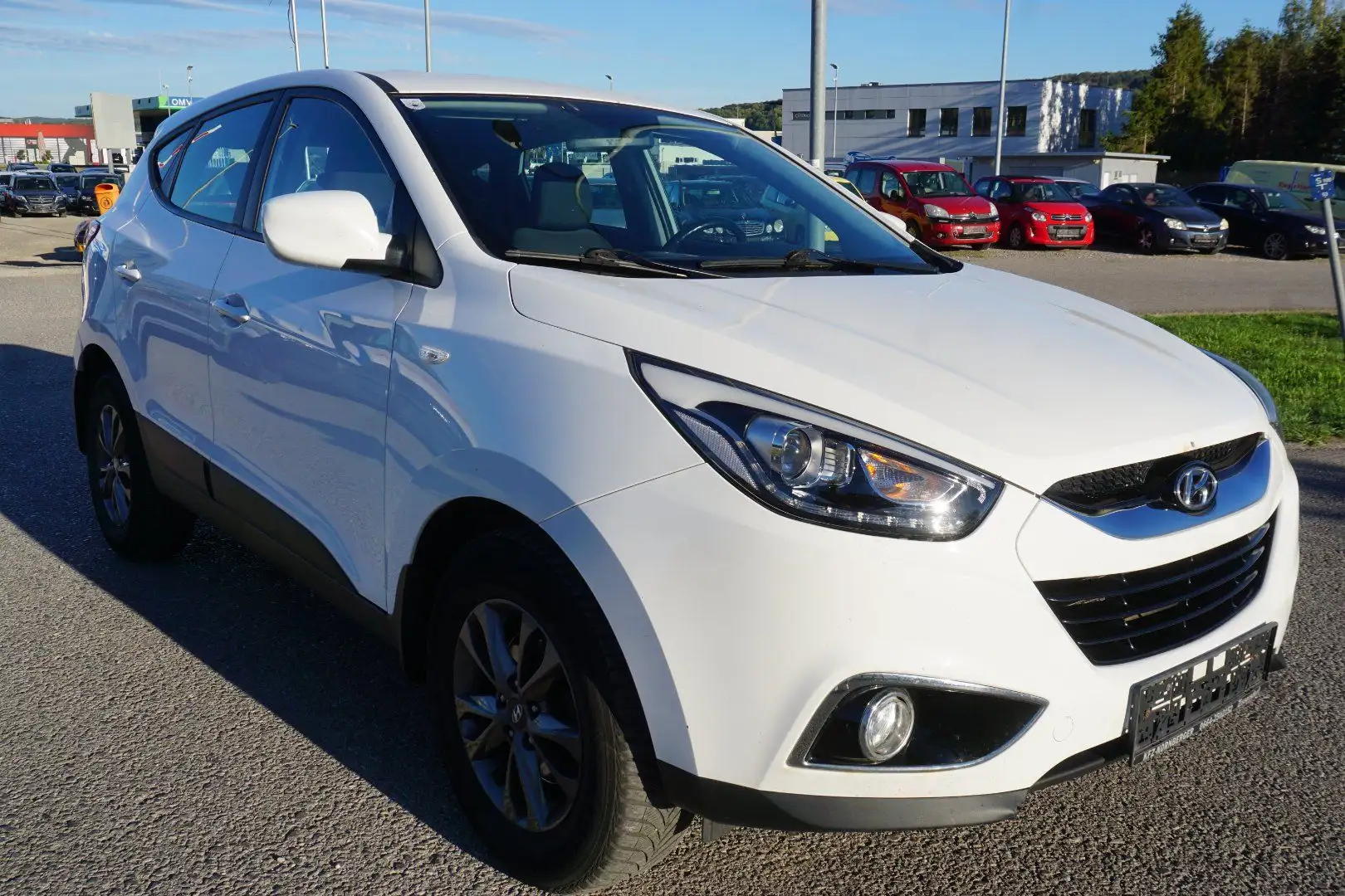 Hyundai iX35 ix35 1.7 CRDI DPF Limited Edition 2WD Weiß - 2