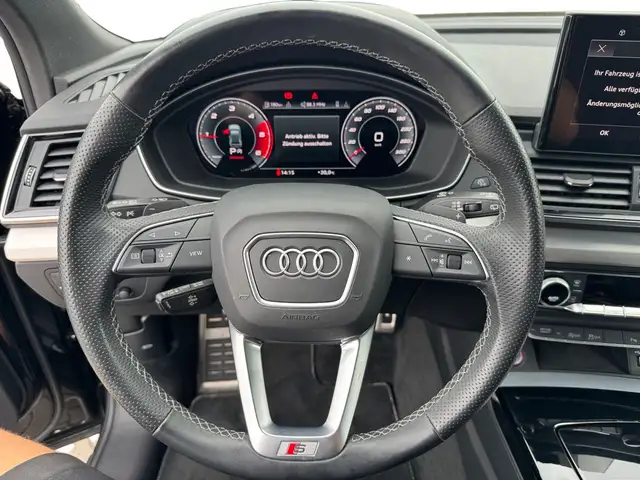 Audi SQ5 view 13