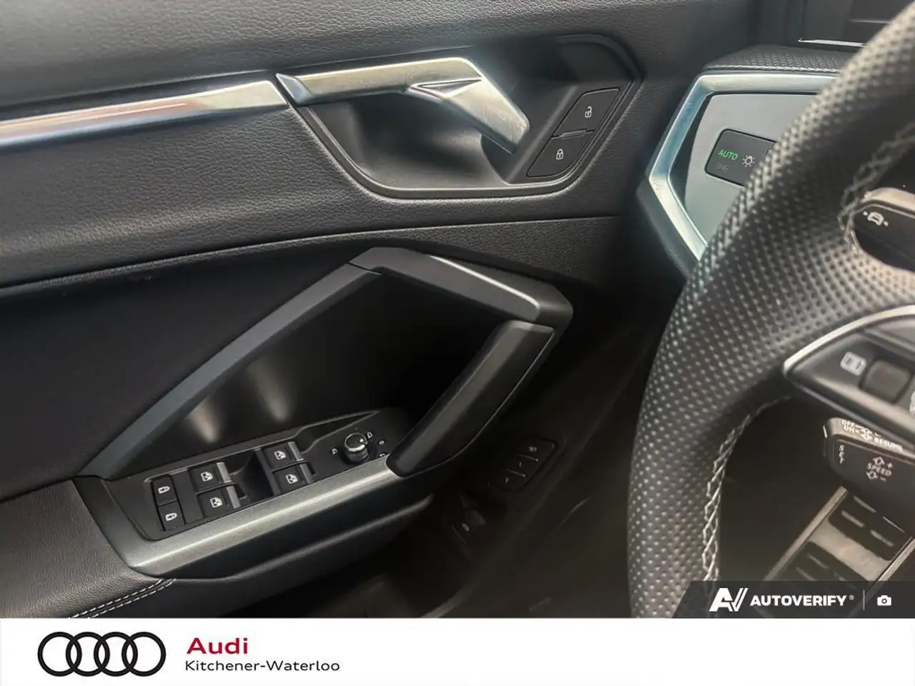 Audi Q3 photo Audi Q3