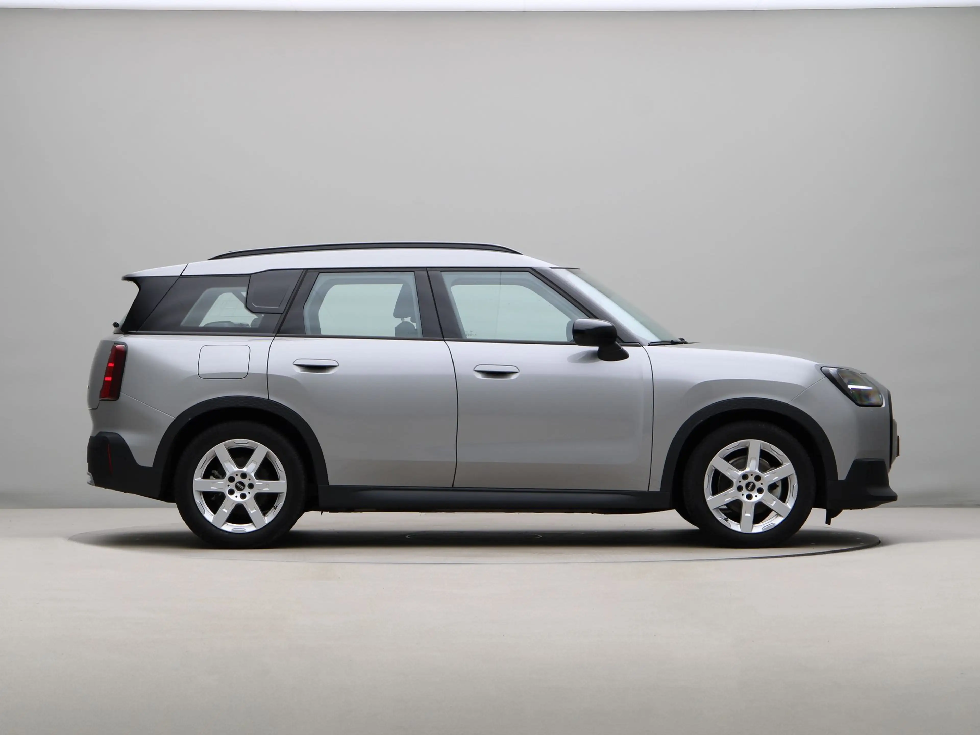 MINI Countryman E Essential Pakket XS — photo 7