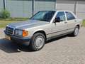 Mercedes-Benz E 300 2.0 Beige - thumbnail 4