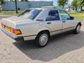 Mercedes-Benz E 300 2.0 Beige - thumbnail 2