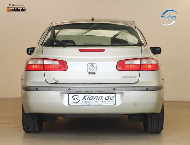 Renault Laguna view 7