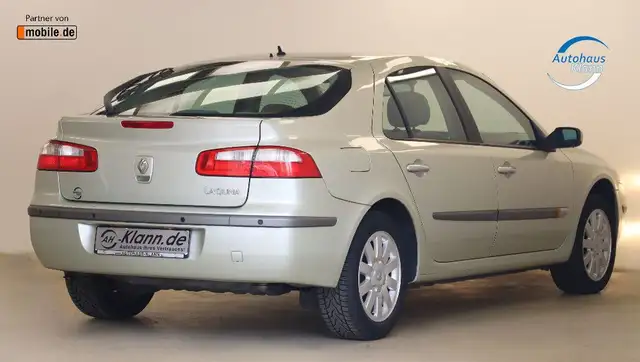 Renault Laguna view 8