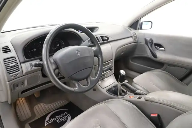 Renault Laguna view 13