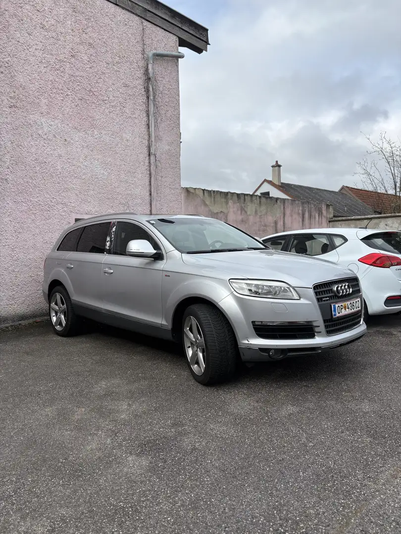 Audi Q7 3,0 TDI V6 quattro DPF Tiptronic - 1