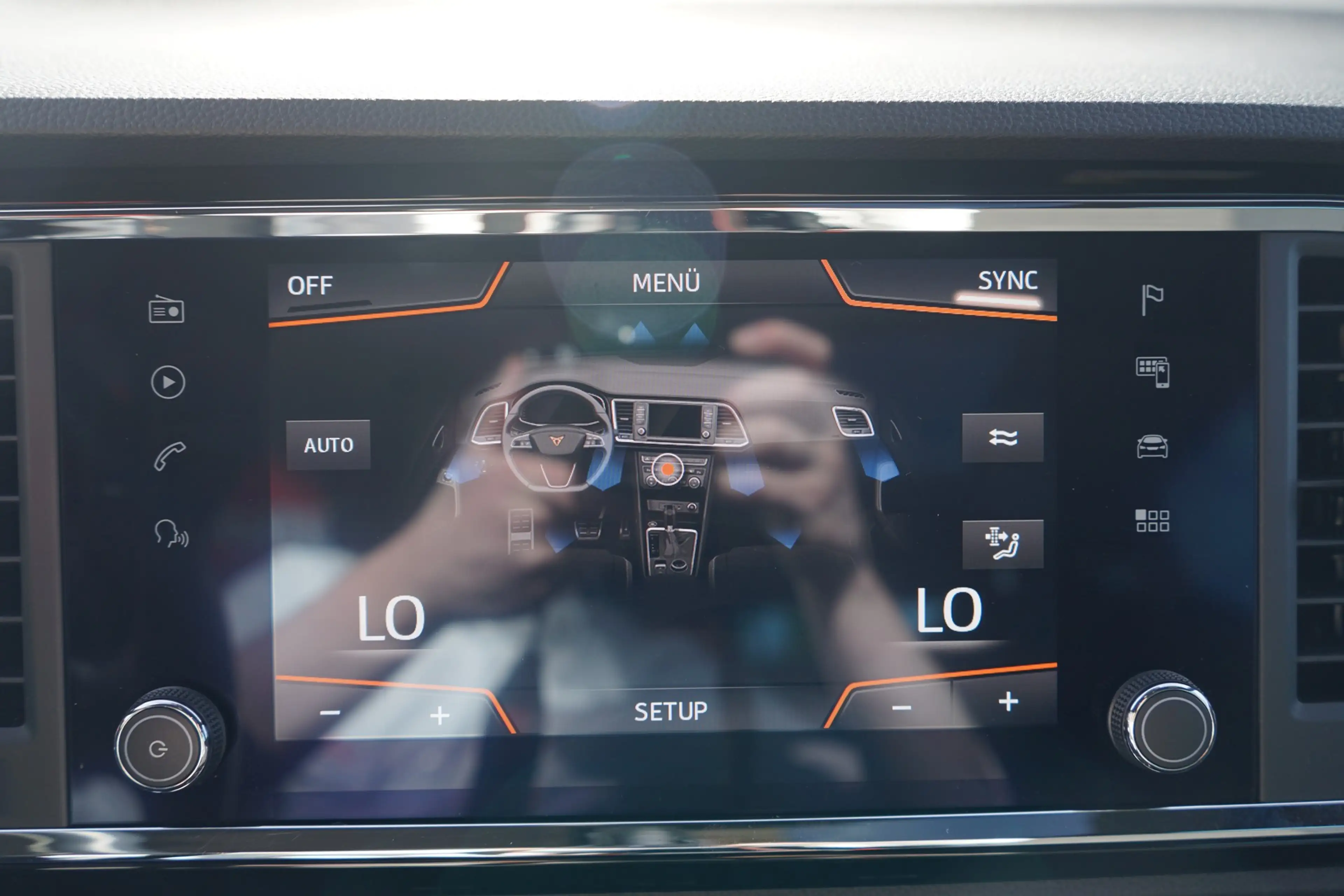CUPRA Ateca 2.0 TSI 4Drive LED Navi Panorama AHK Beats — photo 16