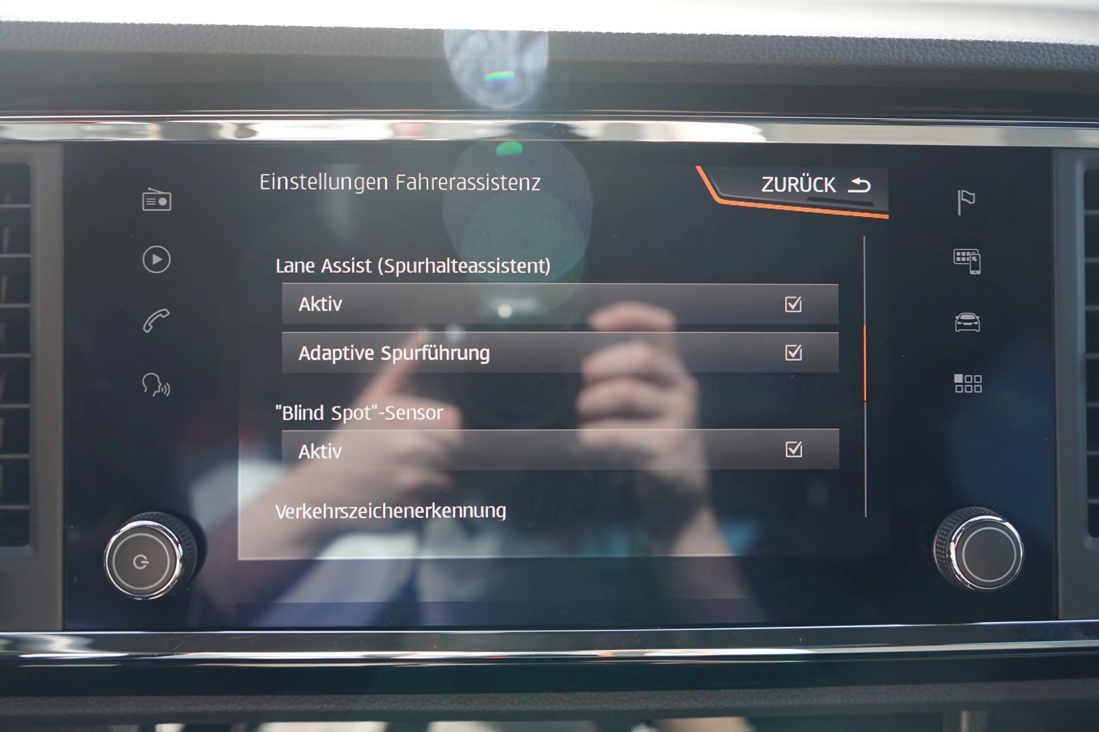 CUPRA Ateca 2.0 TSI 4Drive LED Navi Panorama AHK Beats — photo 18