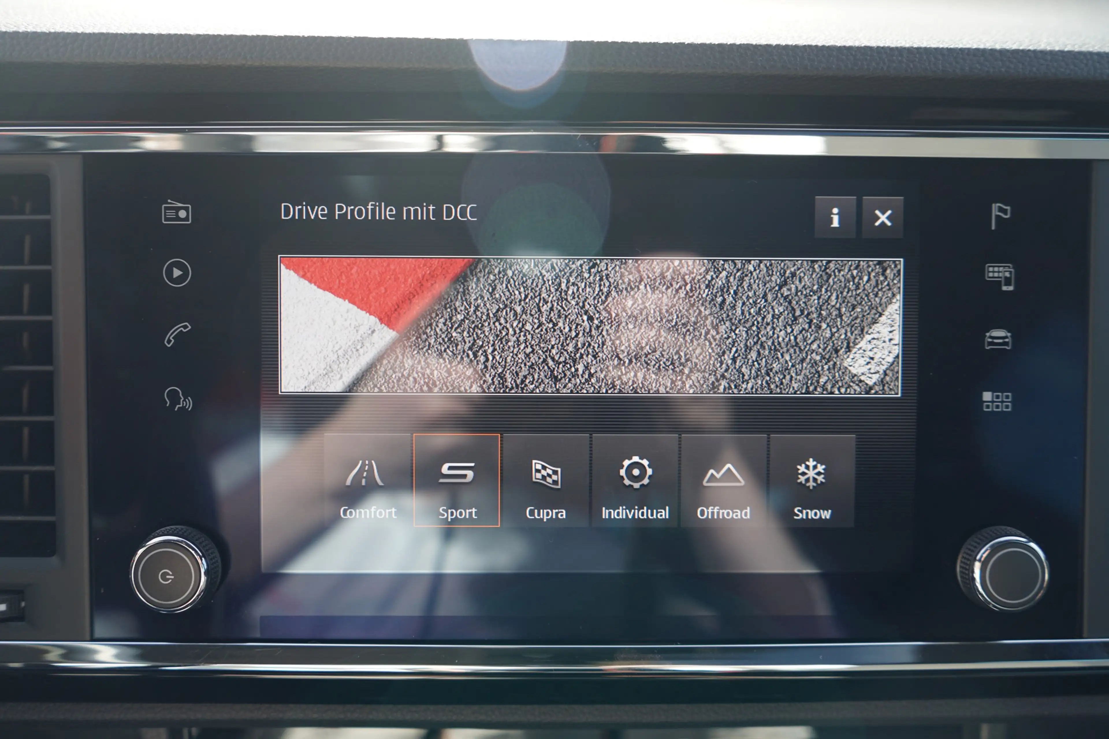 CUPRA Ateca 2.0 TSI 4Drive LED Navi Panorama AHK Beats — photo 19