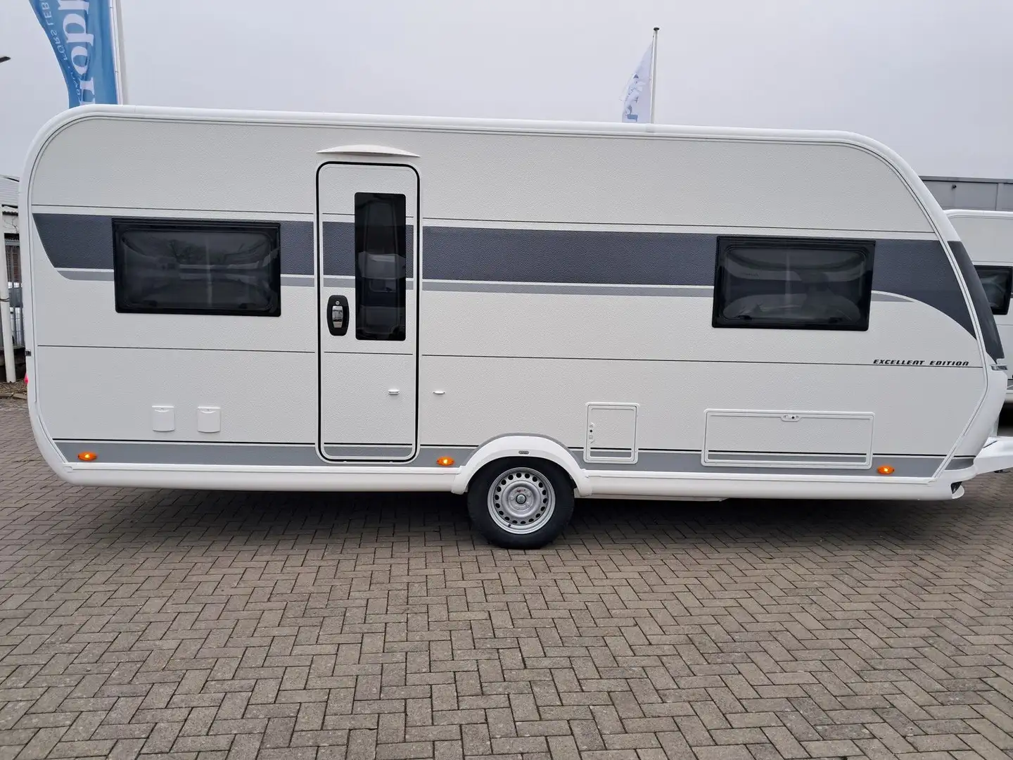 Hobby Excellent Edition 540 UL *Modell 2025* Weiß - 2