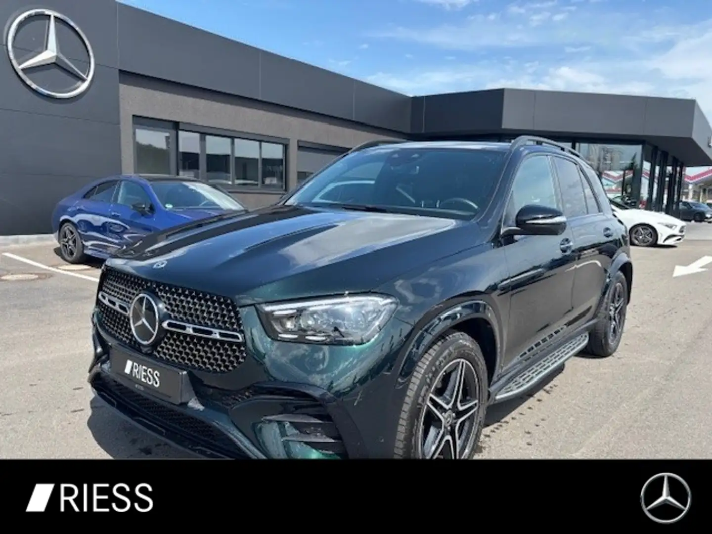 Mercedes-Benz GLE 450 4M AMG Sport Night Distr Pano AHK Airm 360 Grün - 1