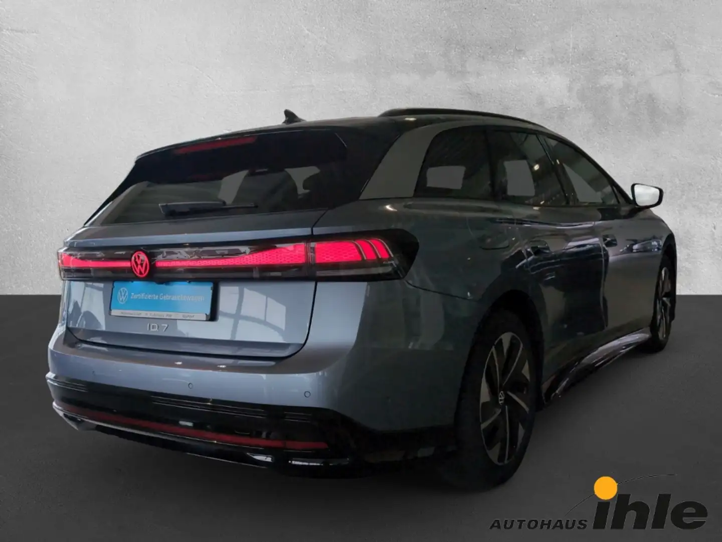 Volkswagen ID.7 Tourer Pro 77 kW/h SMARTGLAS+GJ-REIFEN+AHK Blau - 2