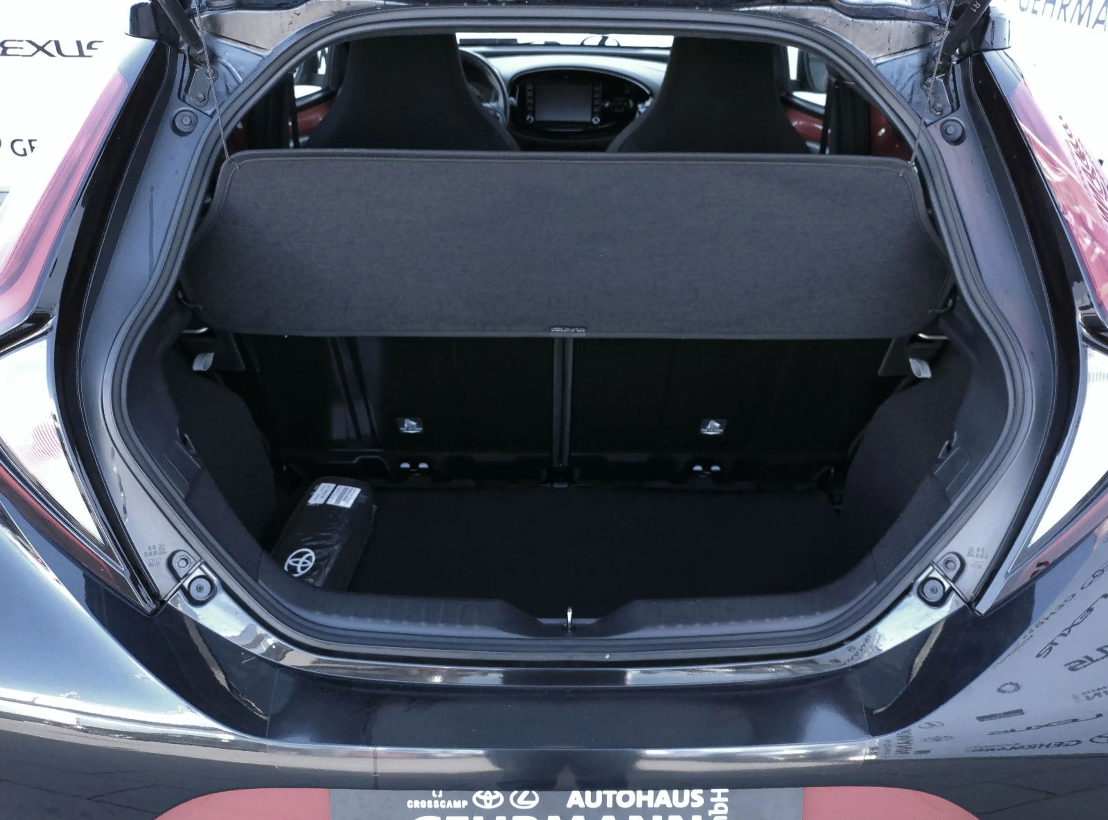 Toyota Aygo X Pulse*Allwetterreifen*CarPlay* — photo 5