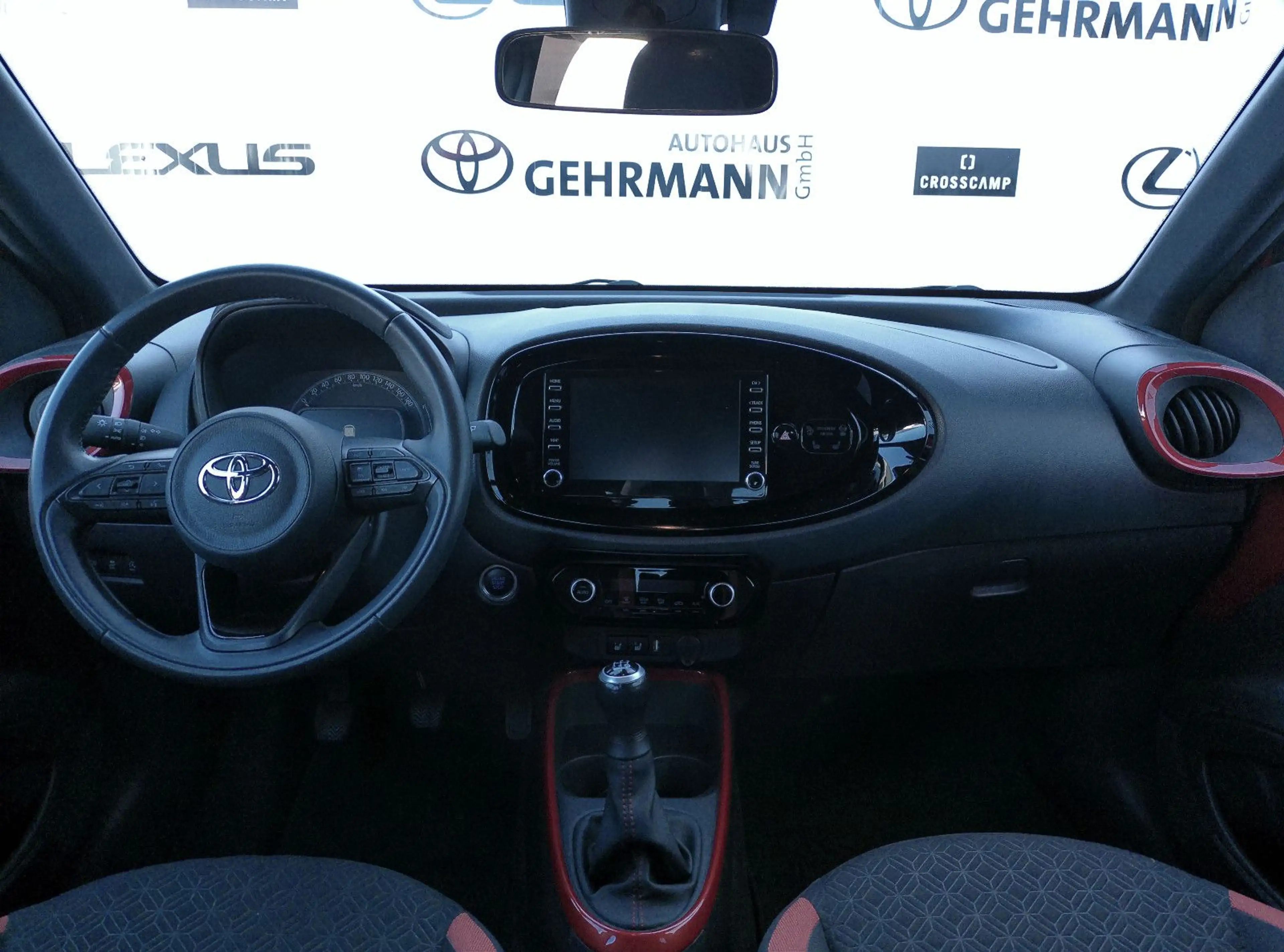 Toyota Aygo X Pulse*Allwetterreifen*CarPlay* — photo 8