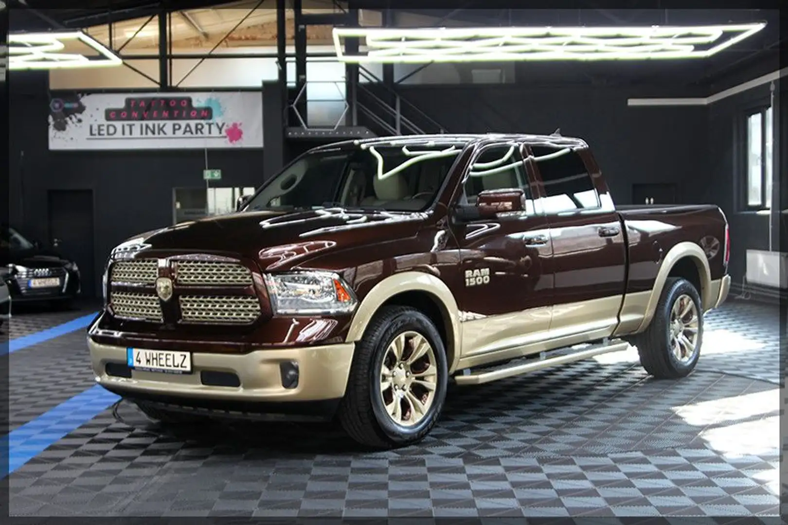 Dodge RAM 5.7 HEM CREW CAB LARAMI LPG / CAM / LEDER Braun - 2