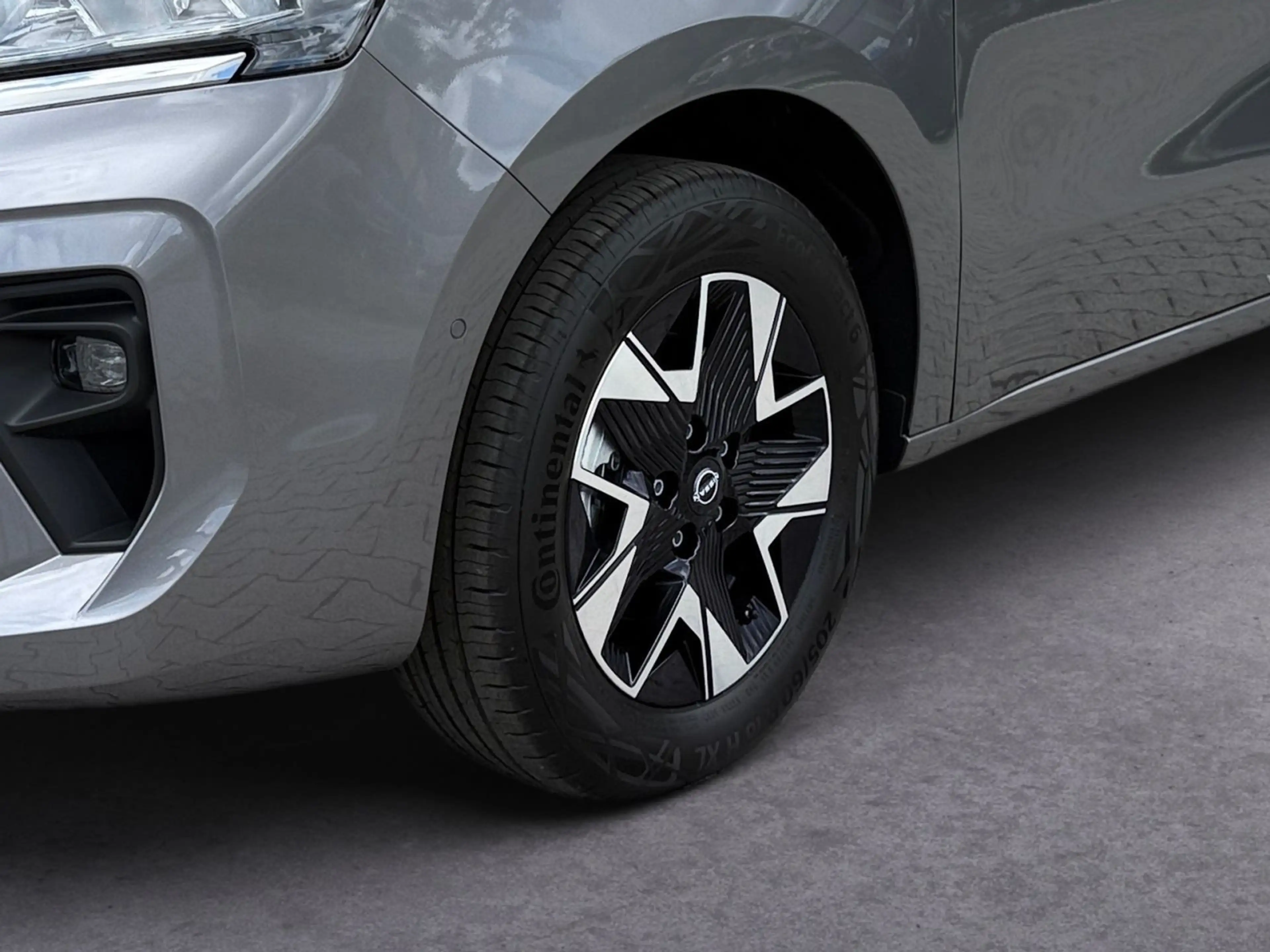 Nissan Townstar DIG-T 130 L2 Tekna, Kamera 360°, 7Sitze — photo 7