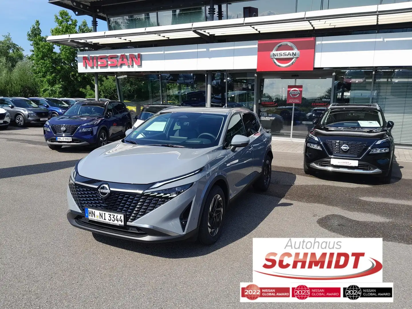 Nissan Qashqai 1.5 VC-T ePower N-Connecta Komfort/Winter siva - 1