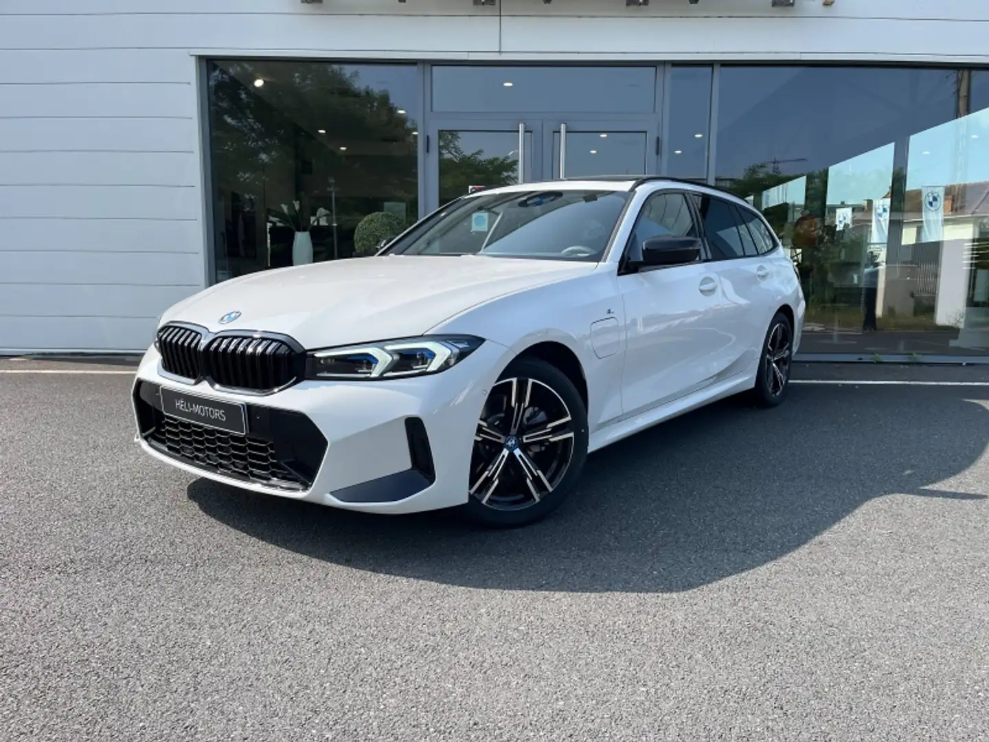 BMW 320 320eA 204ch M Sport Blanc - 1